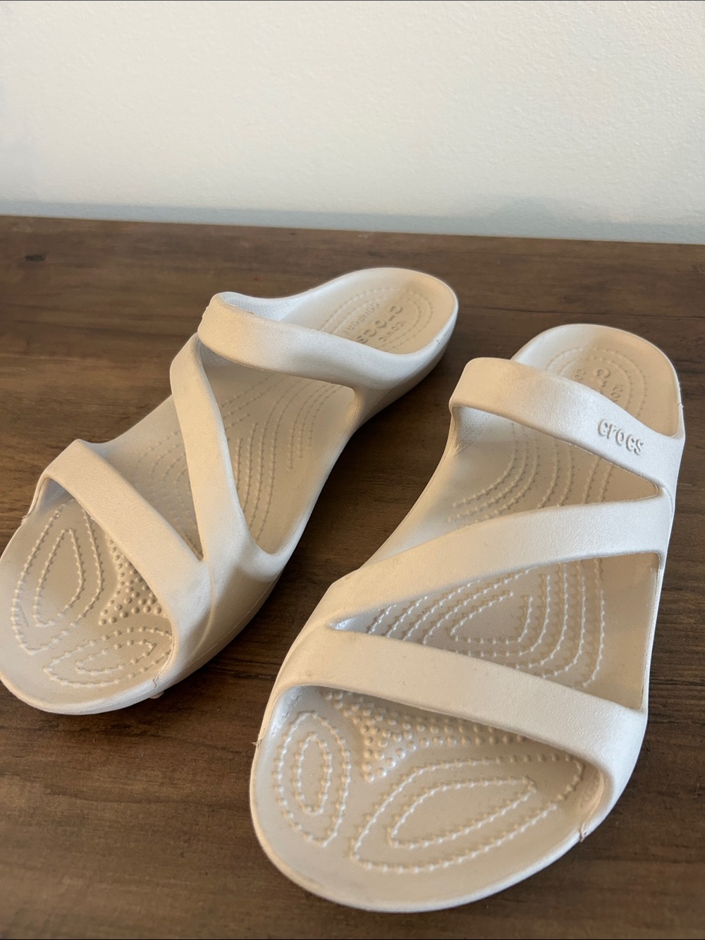 CROCS Women's White Slip-On Sandal